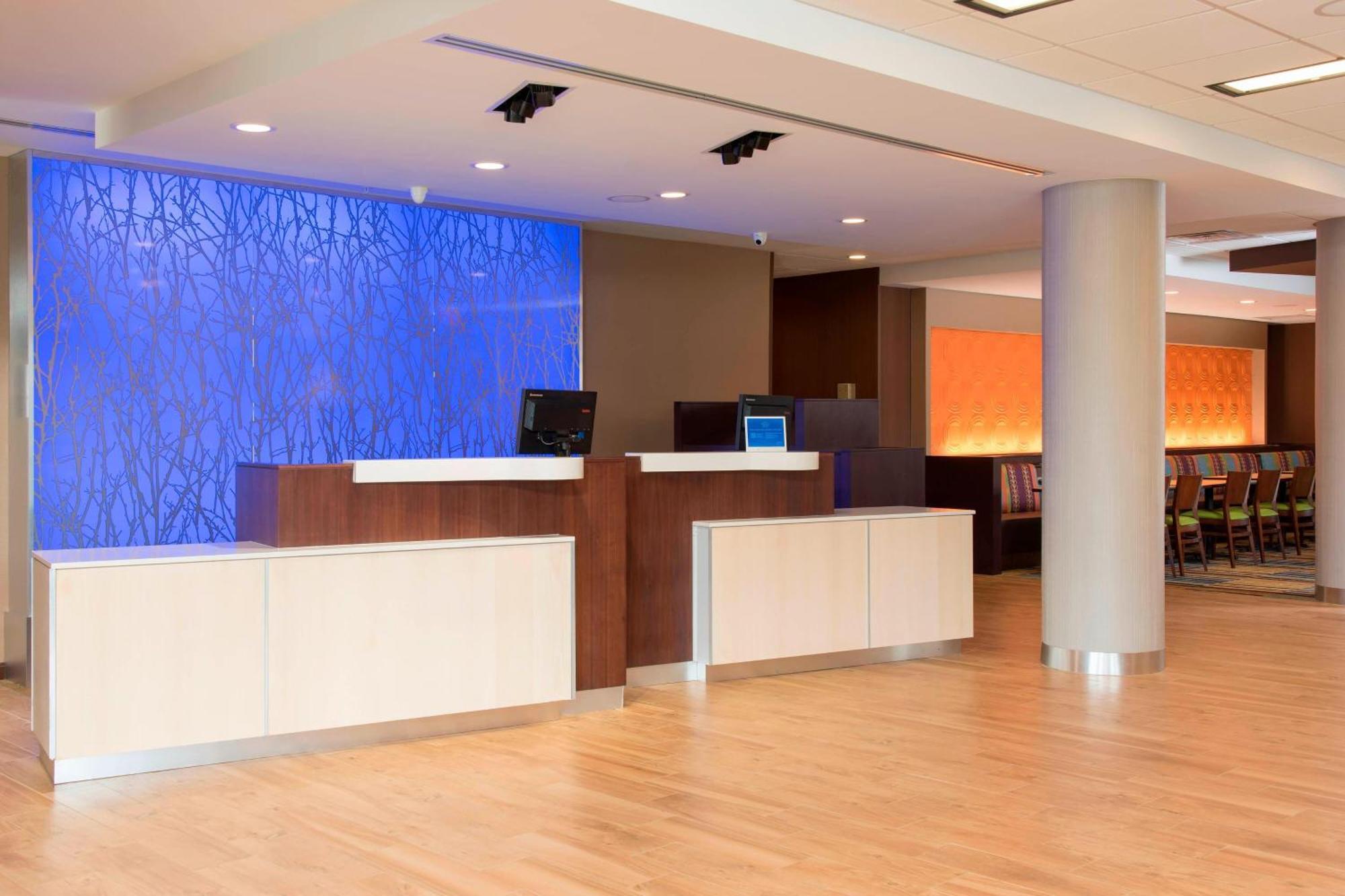 Fairfield Inn & Suites By Marriott Jackson Clinton Eksteriør bilde