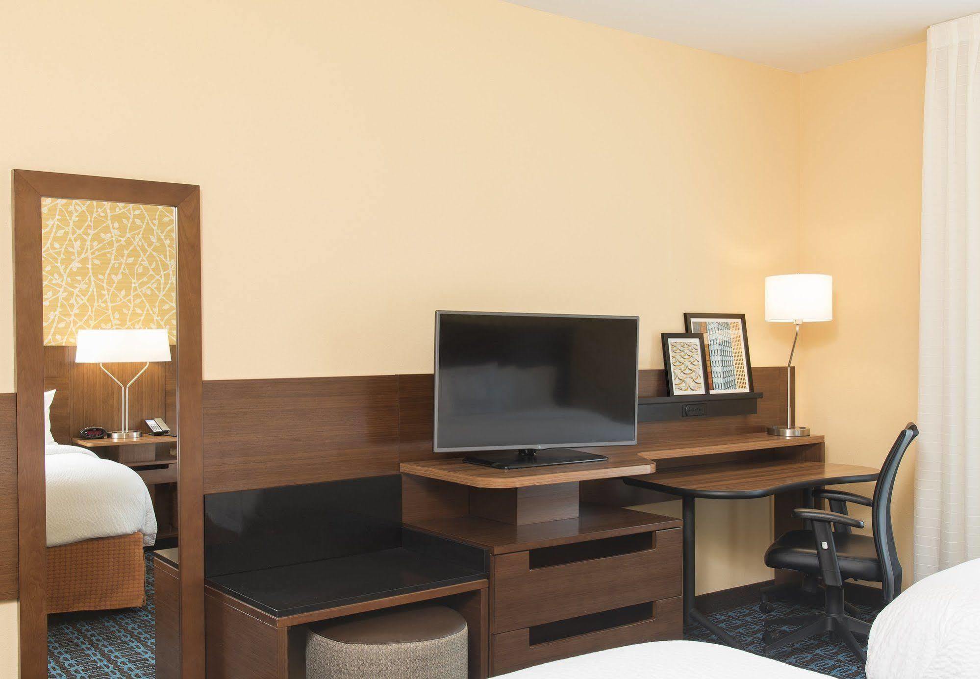 Fairfield Inn & Suites By Marriott Jackson Clinton Eksteriør bilde