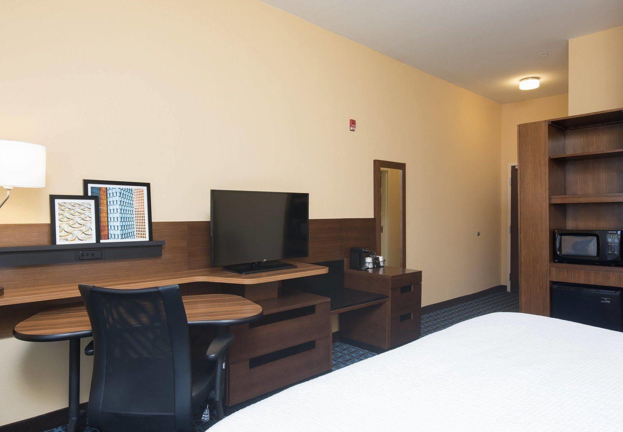 Fairfield Inn & Suites By Marriott Jackson Clinton Eksteriør bilde